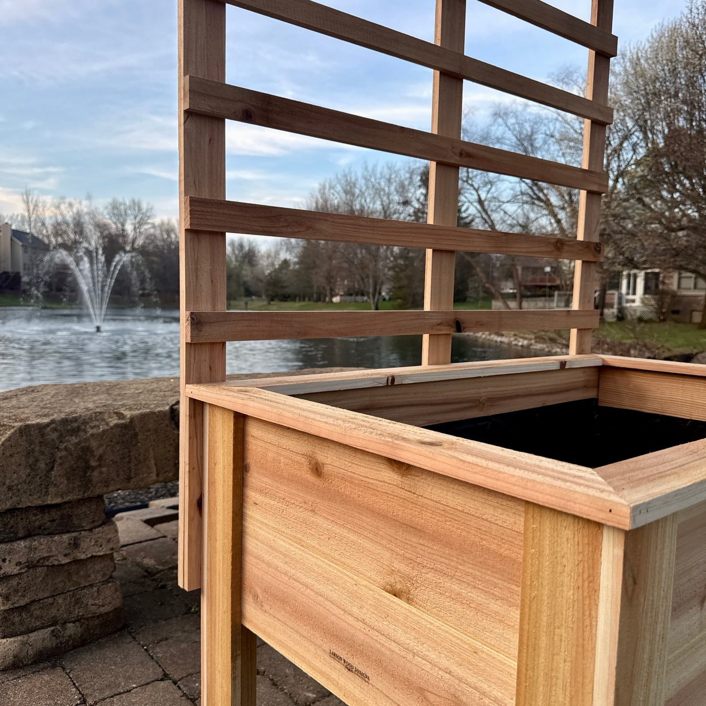 Elevated Garden Bed 24" tall (with 48" tall Trellis) 6' total height