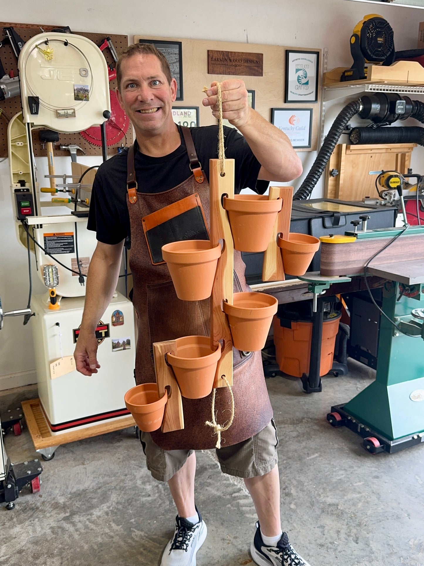 Bluegrass Plant Hanger
