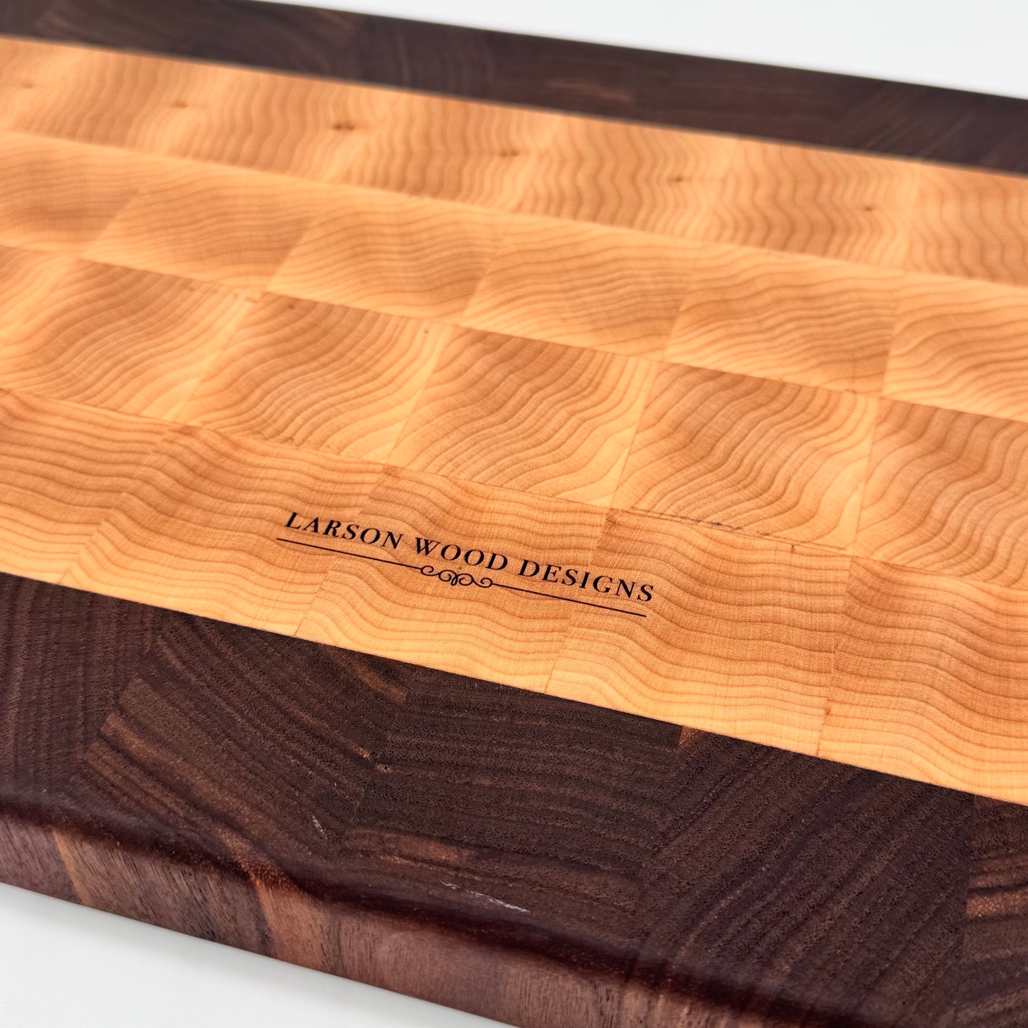 The Thoroughbred - End Grain Cutting & Serving Board