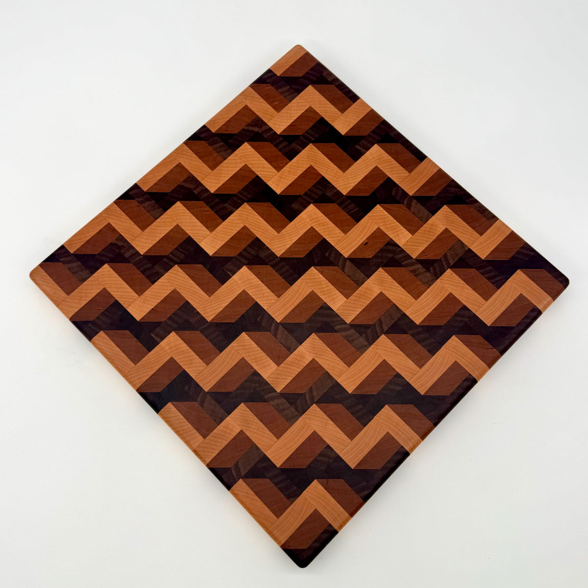 The Pinnacles | 3D End Grain Cutting and Serving Board