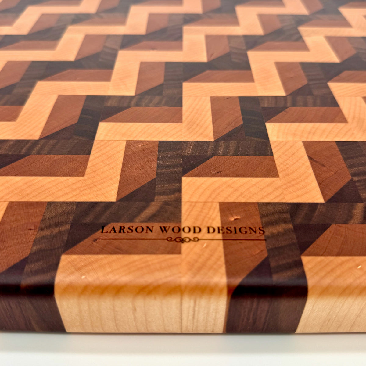 The Pinnacles | 3D End Grain Cutting and Serving Board