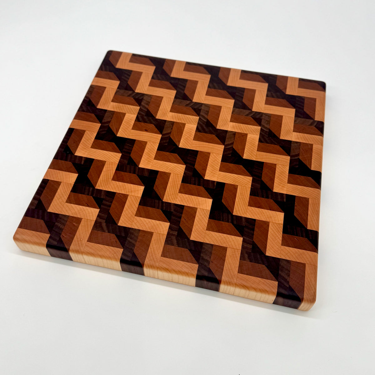 The Pinnacles | 3D End Grain Cutting and Serving Board