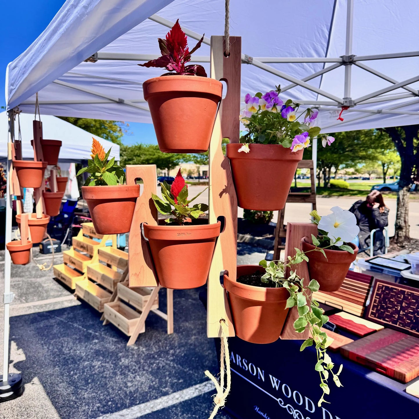 Bluegrass Pot Hanger